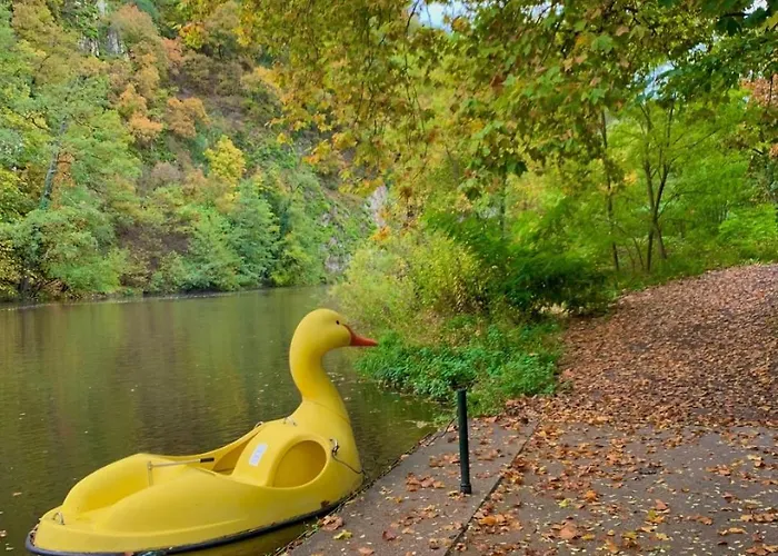 Homindays Terrace With Mountain Views River Just Nearby