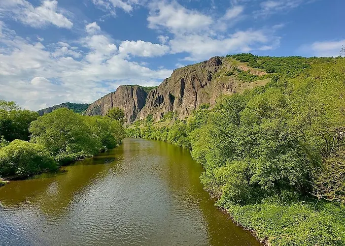 Homindays Terrace With Mountain Views River Just Nearby *