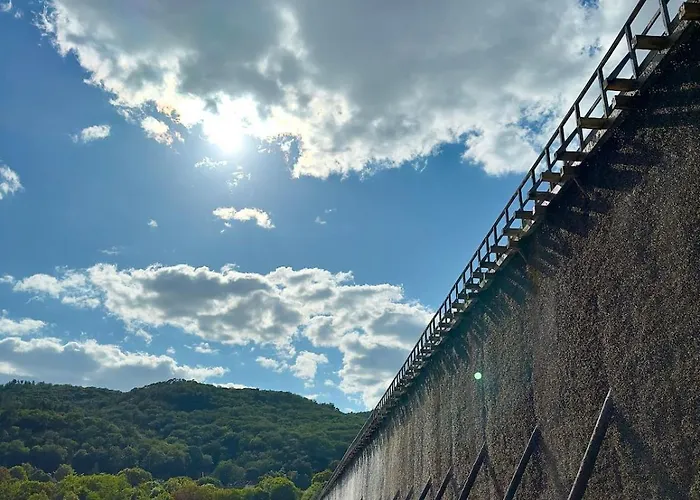 Homindays Terrace With Mountain Views River Just Nearby Appartement